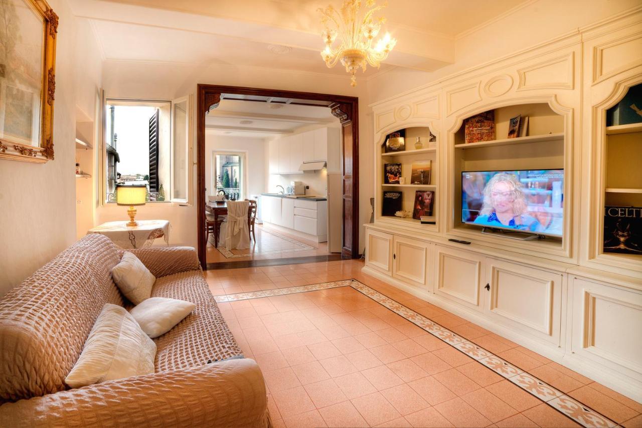Dama Charming Apartment 100M From Piazza Del Campo Сієна Екстер'єр фото